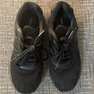 Nautica black Classic Black Sneakers boy size 2